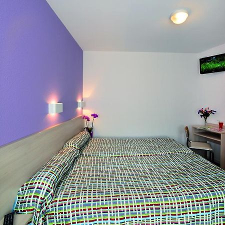 Hotel Saint Contard Lourdes Eksteriør bilde